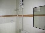 Mactan-Bougainvillea-apartment23-bath
